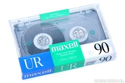 Maxell UR 90