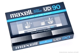 Maxell UD 90