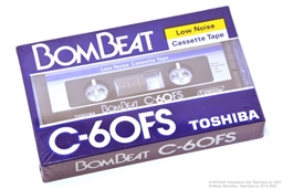 TOSHIBA BomBeat C-60 FS