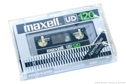 Maxell UD 120